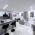 Lägenhet Le Porte Luxury *