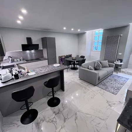 Le Porte Luxury 아파트