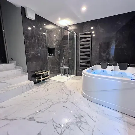 Le Porte Luxury *